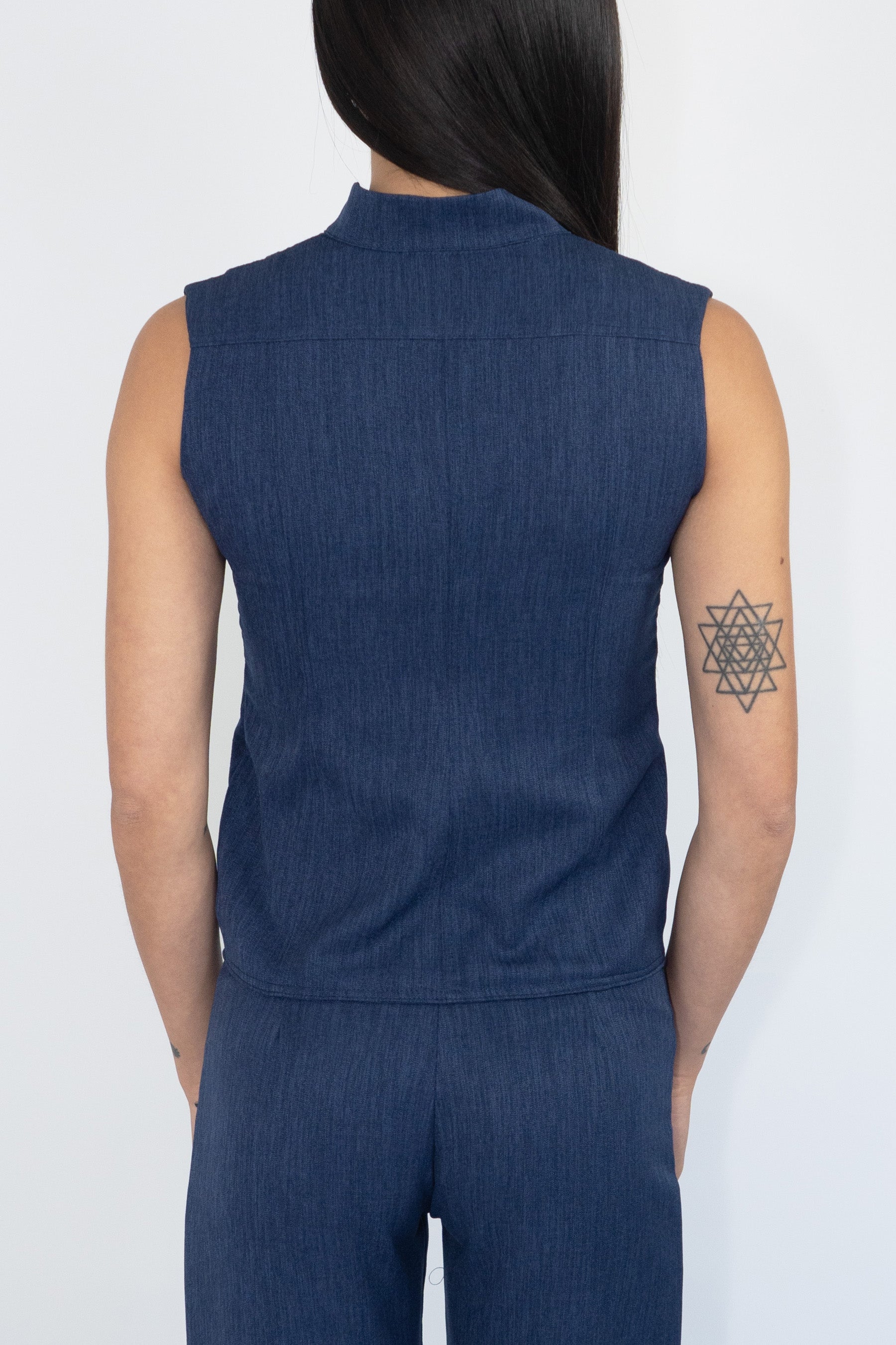 POLERA KAI